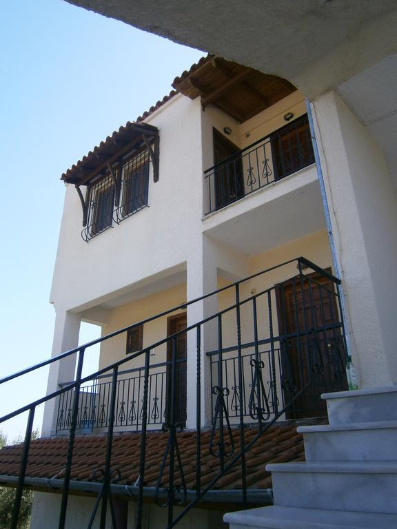 Kiparissis Apartments Kriopigi Exterior foto