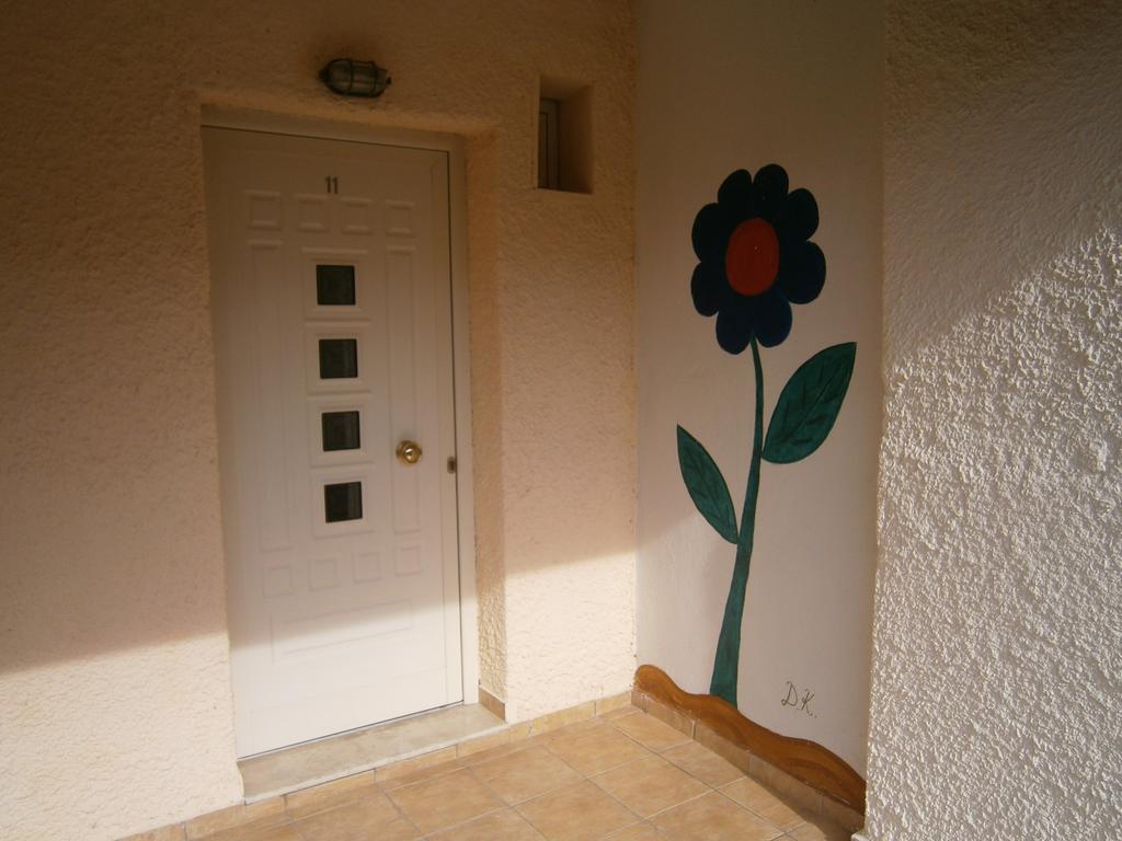 Kiparissis Apartments Kriopigi Exterior foto
