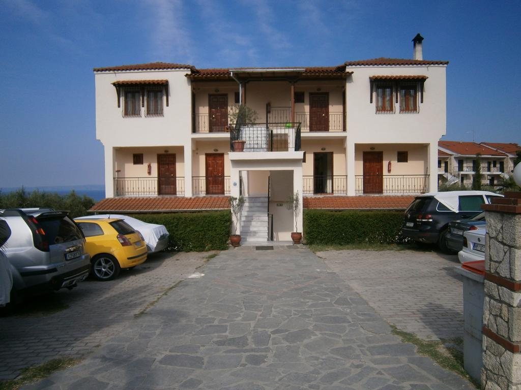 Kiparissis Apartments Kriopigi Exterior foto